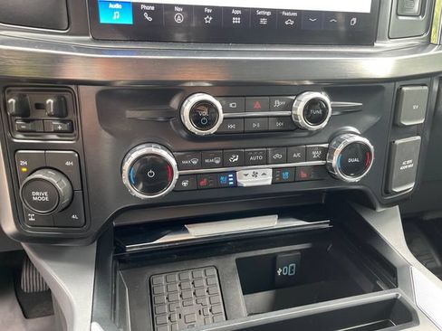 Certified 2025 Ford F350 Lariat w/ Black Appearance Package AWD/4WD image 35