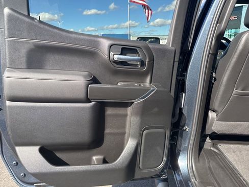 Used 2021 GMC Sierra 1500 AT4 w/ AT4 Value Package image 31