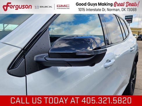 New 2026 GMC Acadia Elevation w/ Super Cruise Package FWD image 12