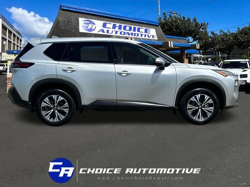 Used 2021 Nissan Rogue SV FWD image 9