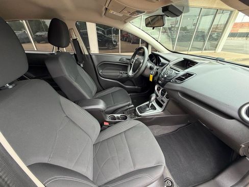 Used 2019 Ford Fiesta SE w/ Cold Weather Package FWD image 22
