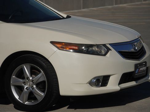 Used 2011 Acura TSX Sedan image 33