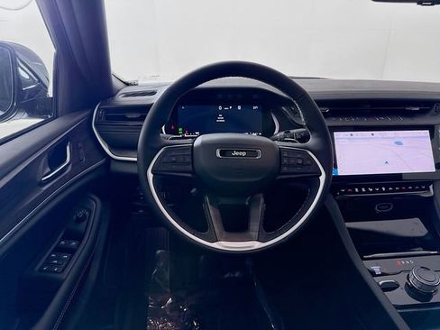 New 2026 Jeep Grand Cherokee Limited AWD/4WD image 23