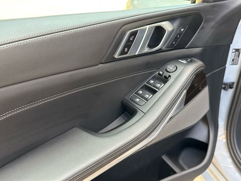 Certified 2024 BMW X5 xDrive40i w/ M Sport Package image 14