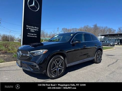 Certified 2025 Mercedes-Benz GLC 300 4MATIC image 1