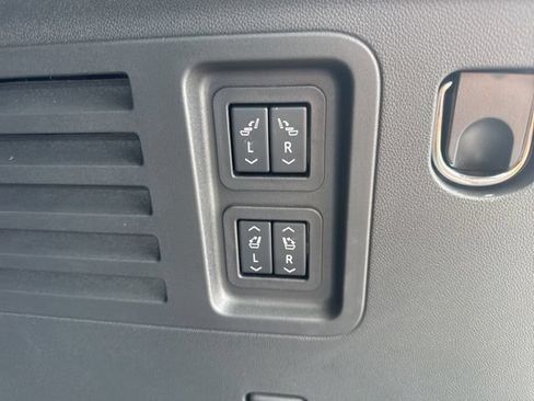 New 2026 Chevrolet Traverse High Country w/ LPO, Floor Liner Package FWD image 14