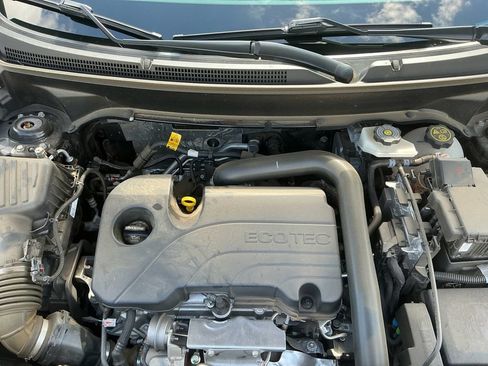 Used 2024 Chevrolet Equinox LT w/ LPO, Floor Liner Package FWD image 25