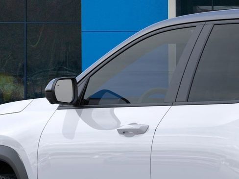 New 2026 Chevrolet Equinox LT w/ Convenience Package II image 19