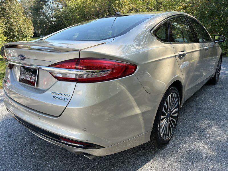Used 2018 Ford Fusion Titanium FWD image 6