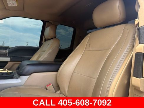 Used 2017 Ford F250 Lariat w/ Lariat Value Package AWD/4WD image 17