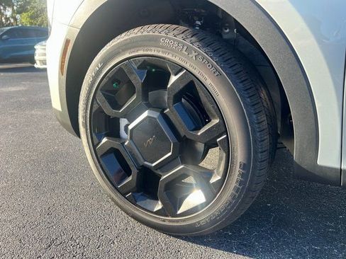 New 2026 Kia Sorento X-Line EX image 10