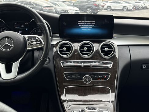 Used 2020 Mercedes-Benz C 300 4MATIC Sedan image 31