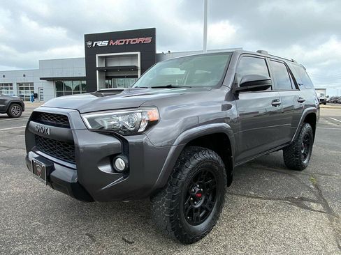 Used 2016 Toyota 4Runner TRD Pro AWD/4WD image 7