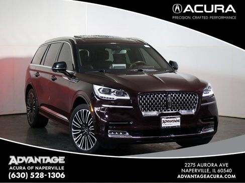 Used 2023 Lincoln Aviator Black Label w/ Class IV Trailer Tow Package image 1