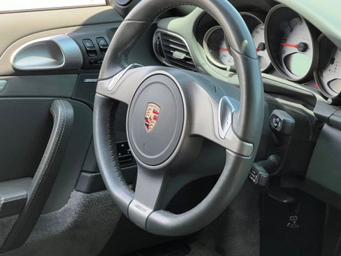 Used 2009 Porsche 911 Carrera S RWD image 18