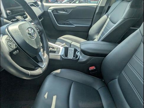 Used 2025 Toyota RAV4 XLE Premium AWD/4WD image 8