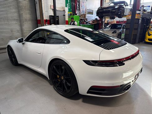 Used 2020 Porsche 911 Carrera 4S image 9