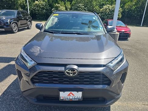 Used 2024 Toyota RAV4 XLE FWD image 2