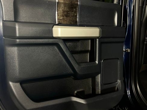 Used 2022 Ford F250 Lariat w/ Lariat Ultimate Package image 28