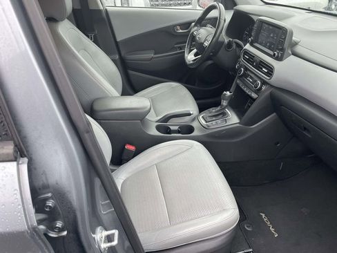 Used 2018 Hyundai Kona Limited image 48