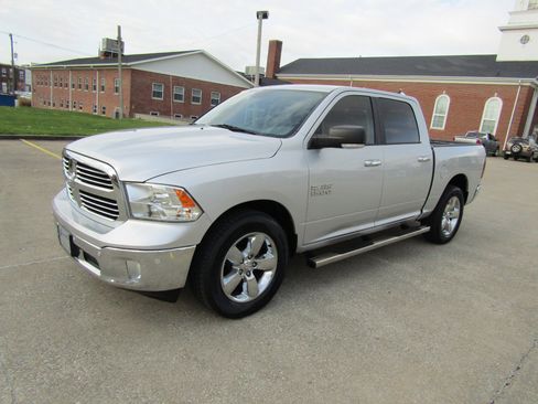 Used 2017 RAM 1500 Lone Star image 7