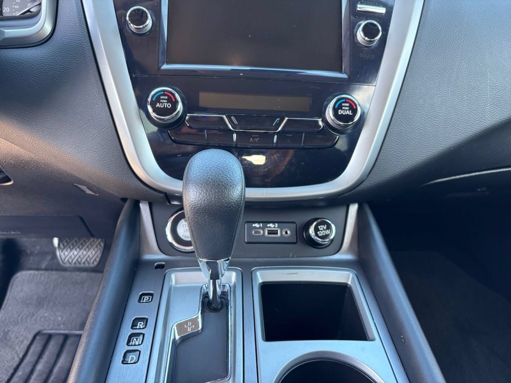 Used 2020 Nissan Murano S w/ Technology Package FWD image 9