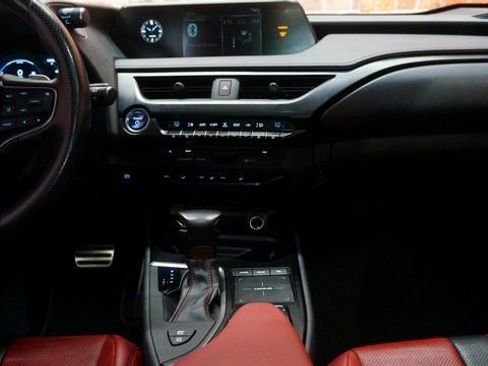 Used 2022 Lexus UX 250h F Sport w/ F Sport Premium Package image 35