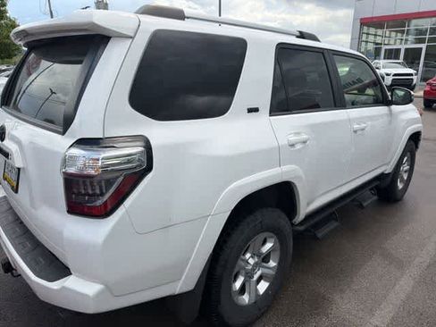 Used 2023 Toyota 4Runner SR5 Premium w/ Moonroof Package AWD/4WD image 5