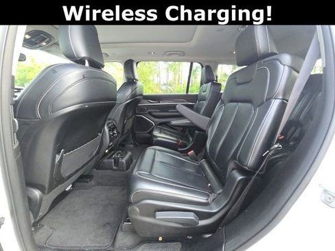 Used 2021 Jeep Grand Cherokee L Limited image 12