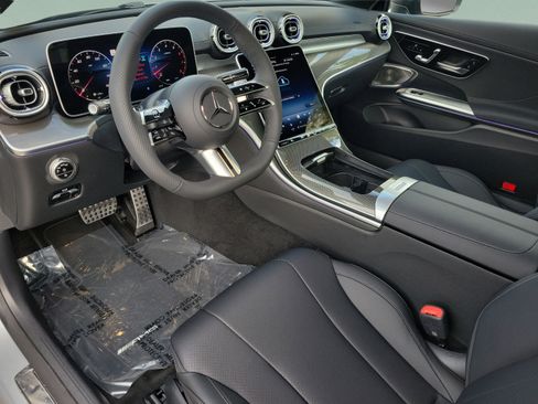 New 2026 Mercedes-Benz CLE 450 4MATIC Coupe image 17