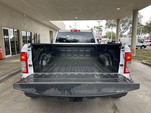 Used 2024 RAM 3500 Tradesman image 31