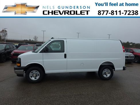 New 2025 Chevrolet Express 3500 w/ Driver Convenience Package RWD image 4