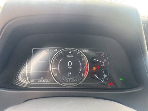 Used 2020 Lexus UX 200 w/ Premium Package image 22