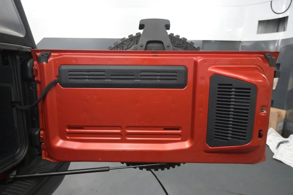 Used 2022 Ford Bronco Badlands w/ Sasquatch Package AWD/4WD image 48