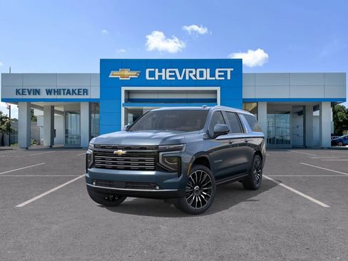 New 2026 Chevrolet Suburban High Country AWD/4WD image 8