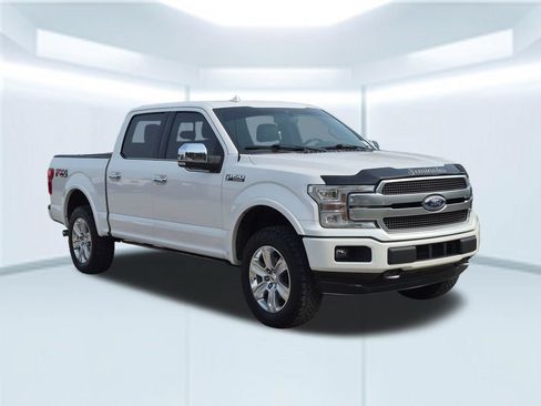 Used 2019 Ford F150 Platinum w/ Equipment Group 701A Luxury AWD/4WD image 8