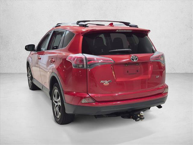 Used 2017 Toyota RAV4 LE FWD image 4