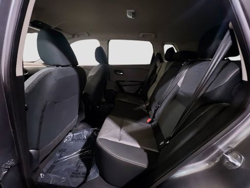 Used 2023 Nissan Rogue SV AWD/4WD image 15