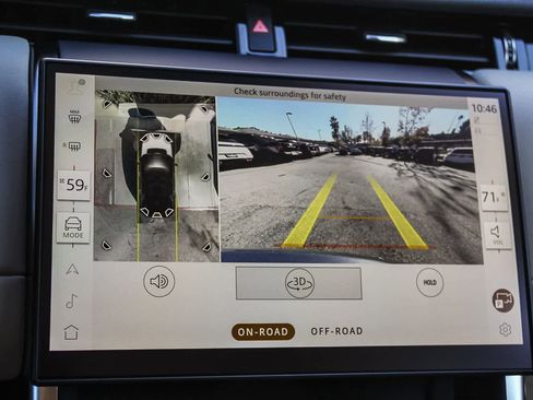 New 2025 Land Rover Discovery Sport S image 24