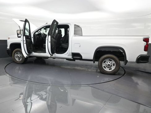 Used 2024 Chevrolet Silverado 2500 W/T w/ WT Convenience Package RWD image 34