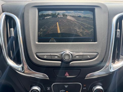 Used 2019 Chevrolet Equinox LT FWD image 22