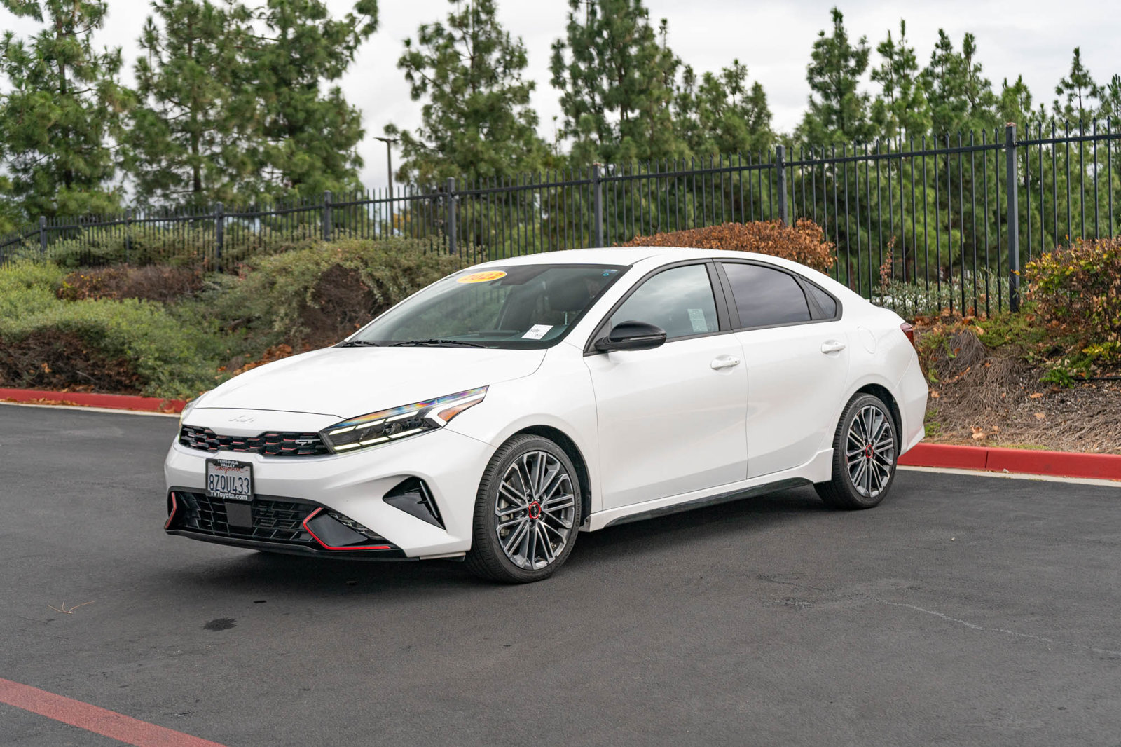 Used 2022 Kia Forte GT w/ GT Technology Package FWD image 3