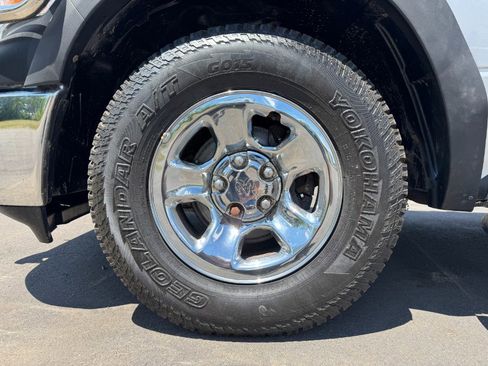 Used 2012 RAM 1500 ST w/ SXT Appearance Group AWD/4WD image 13