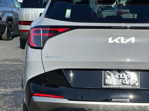 Certified 2026 Kia Sportage SX Prestige image 27
