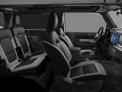 New 2026 Ford Bronco 2-Door AWD/4WD image 31