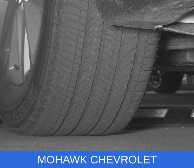 Used 2023 Chevrolet Traverse LT AWD/4WD image 27