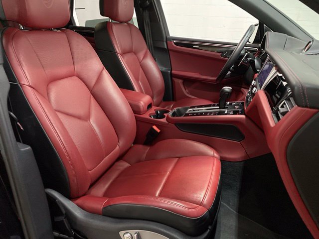 Used 2024 Porsche Macan S AWD/4WD image 84