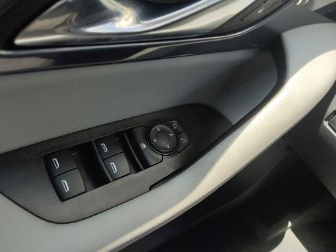 Used 2021 Chevrolet Blazer LT image 27