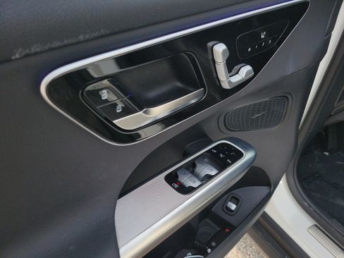 Certified 2026 Mercedes-Benz GLC 300 image 17