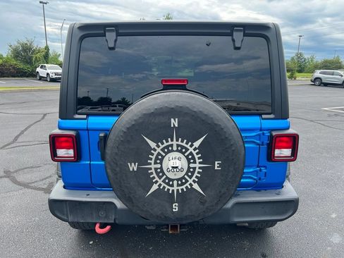 Used 2021 Jeep Wrangler Unlimited Sport AWD/4WD image 4